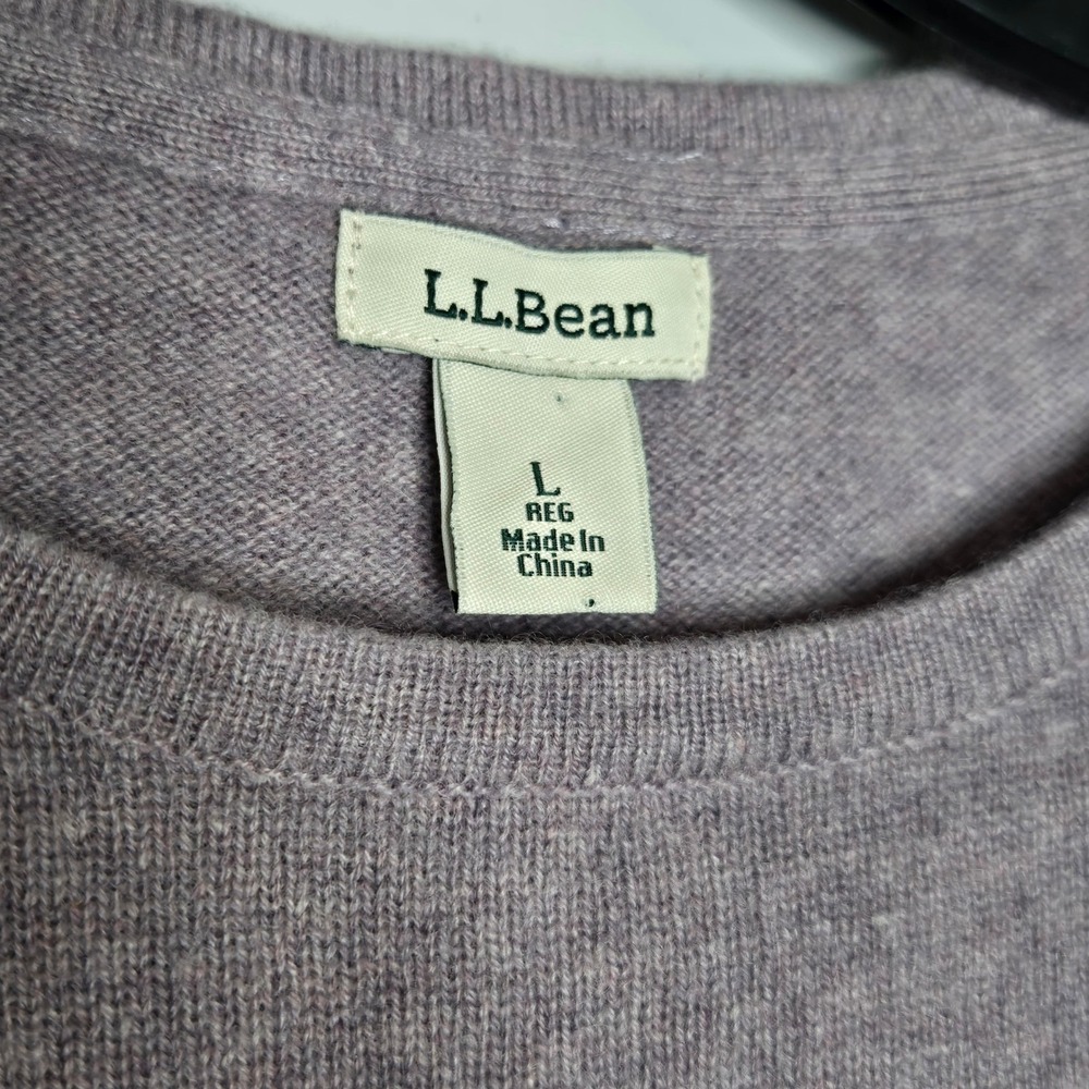 LL Bean 100% Cashmere Crewneck Sweater Mauve Purple Large Luxury Coquette Cozy - Picture 2 of 6